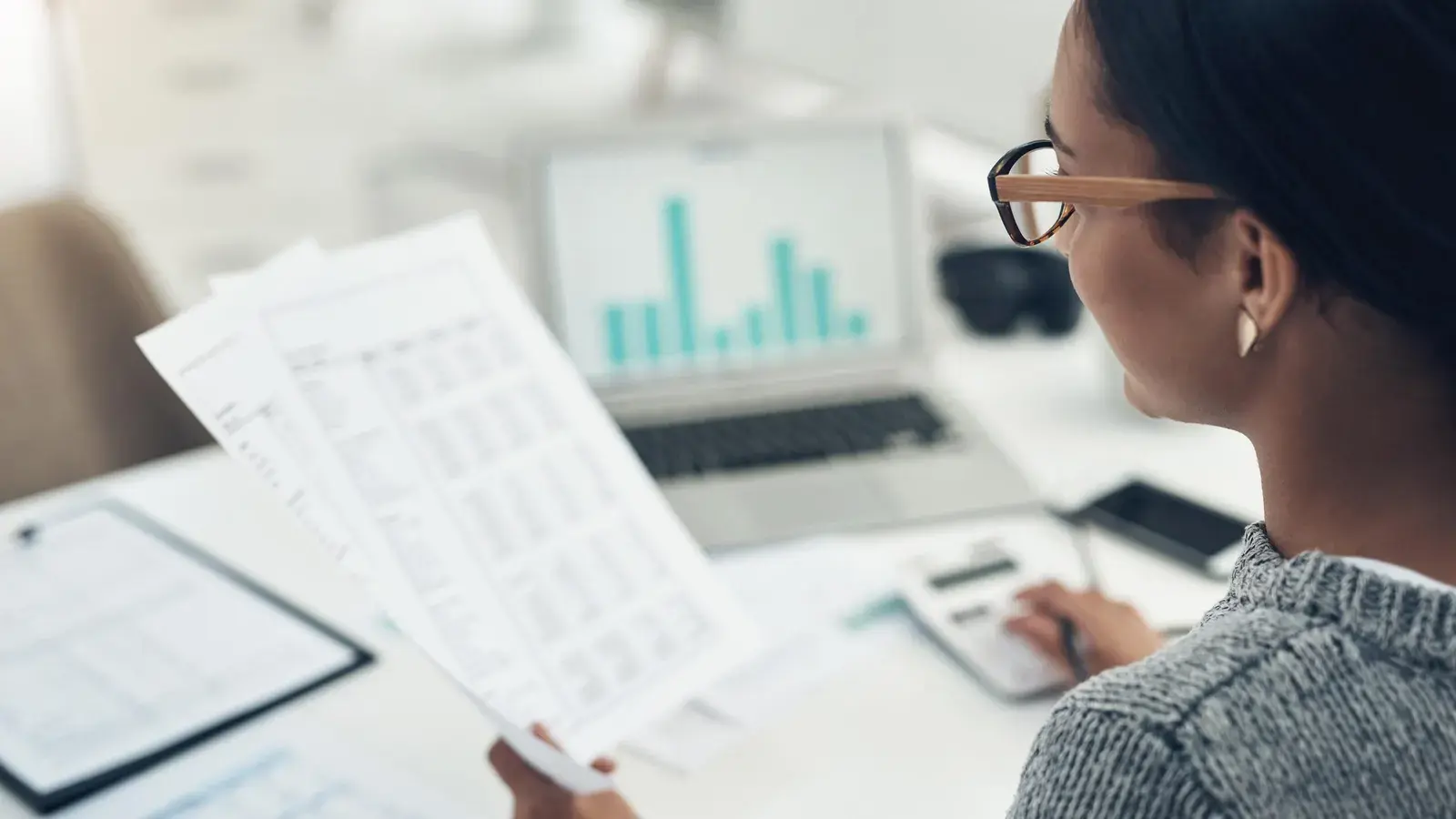 Common Financial Mistakes Businesses Make And How Consultants Help Avoid Them