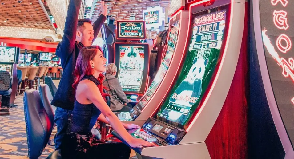 How to Win Big Playing Slots on f8bet