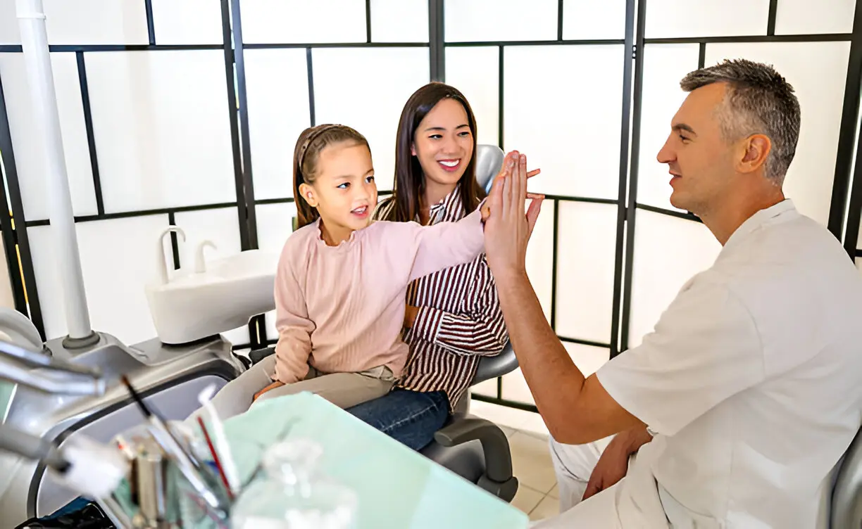 How Family Dentistry Addresses Changing Dental Needs Over Time